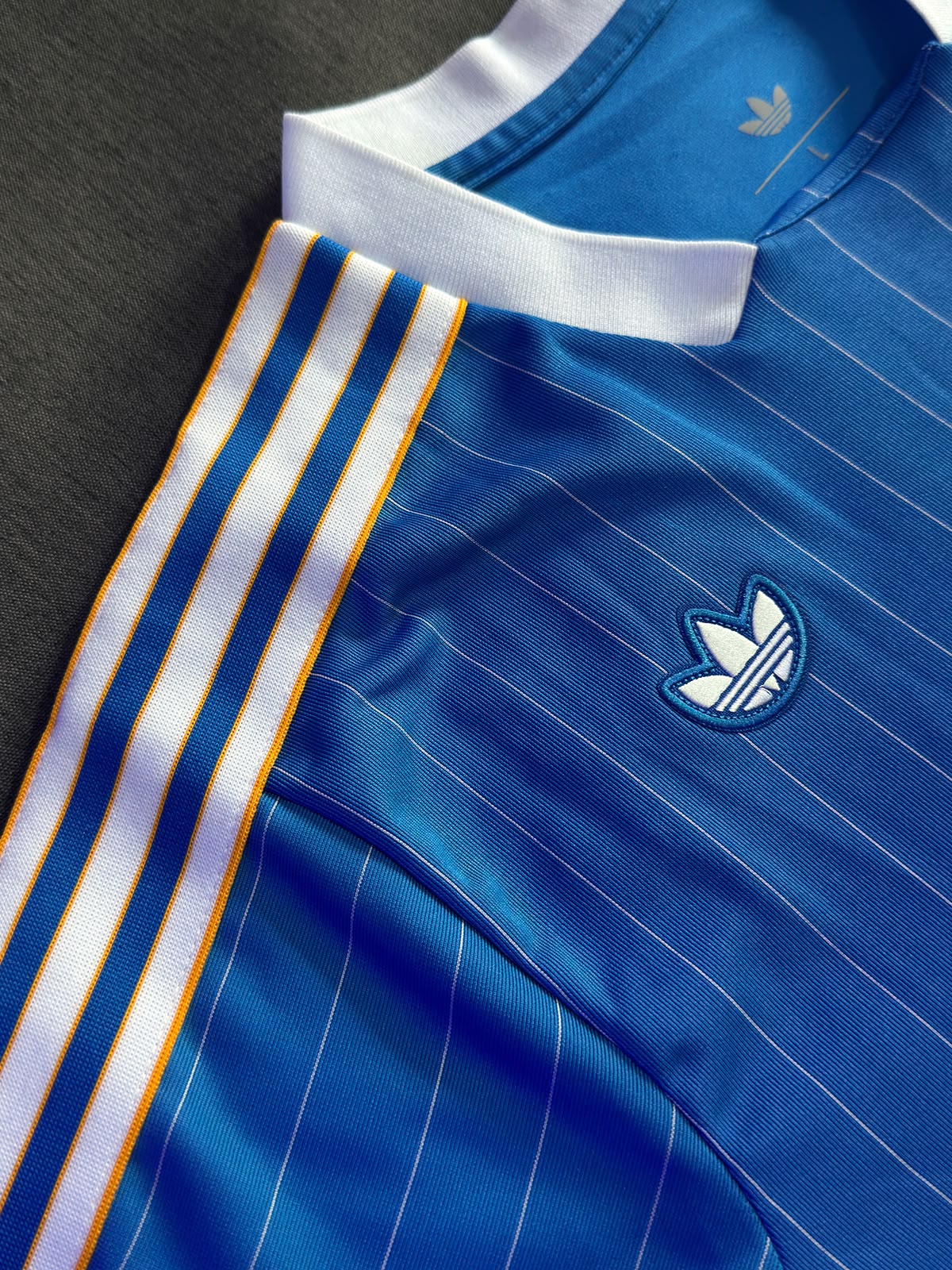 Real madrid iconic jersey — photo 3 of 5