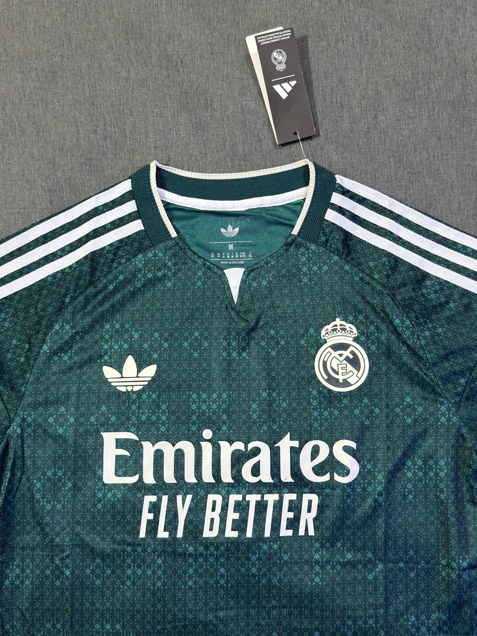 26/27 Real Madrid third kit — photo 2 of 6