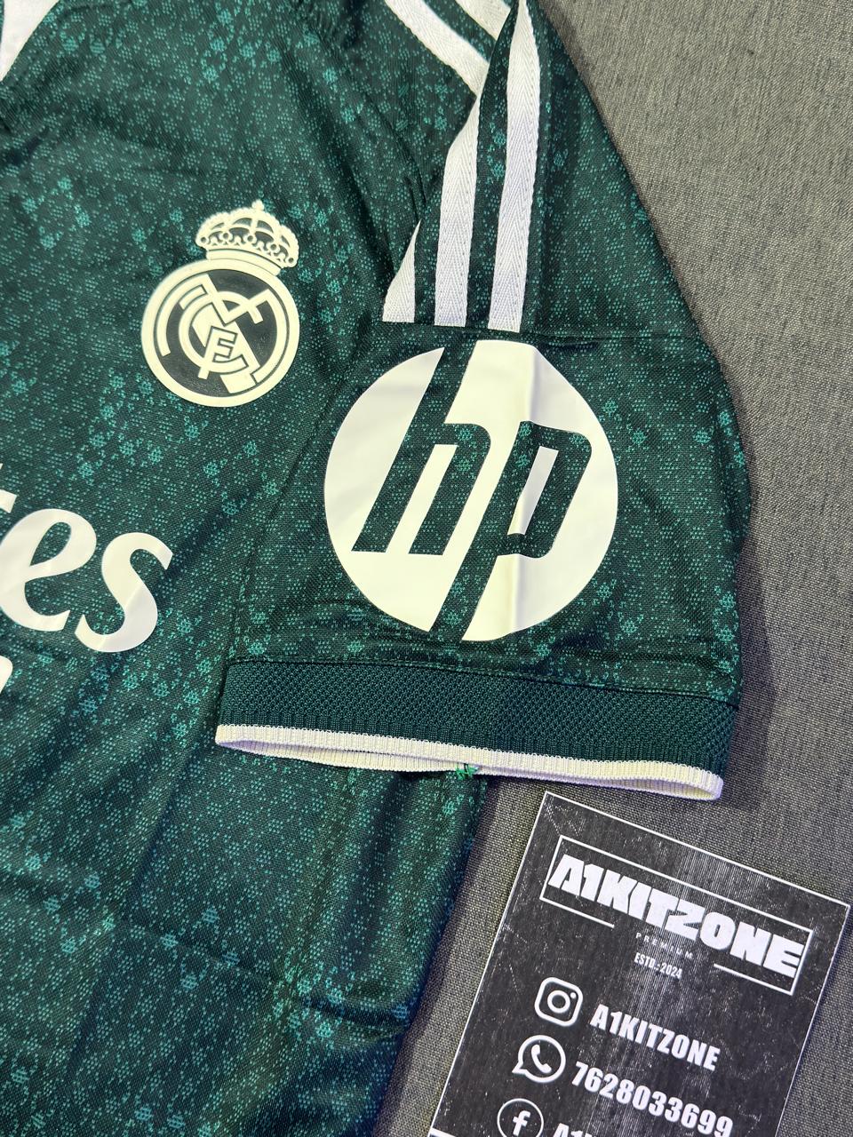 26/27 Real Madrid third kit — photo 3 of 6