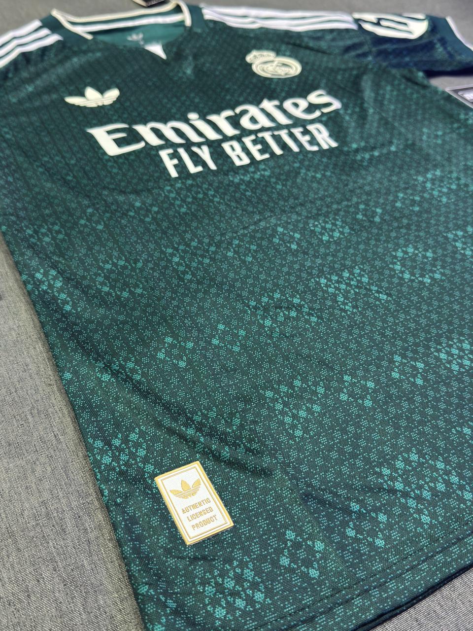 26/27 Real Madrid third kit — photo 5 of 6