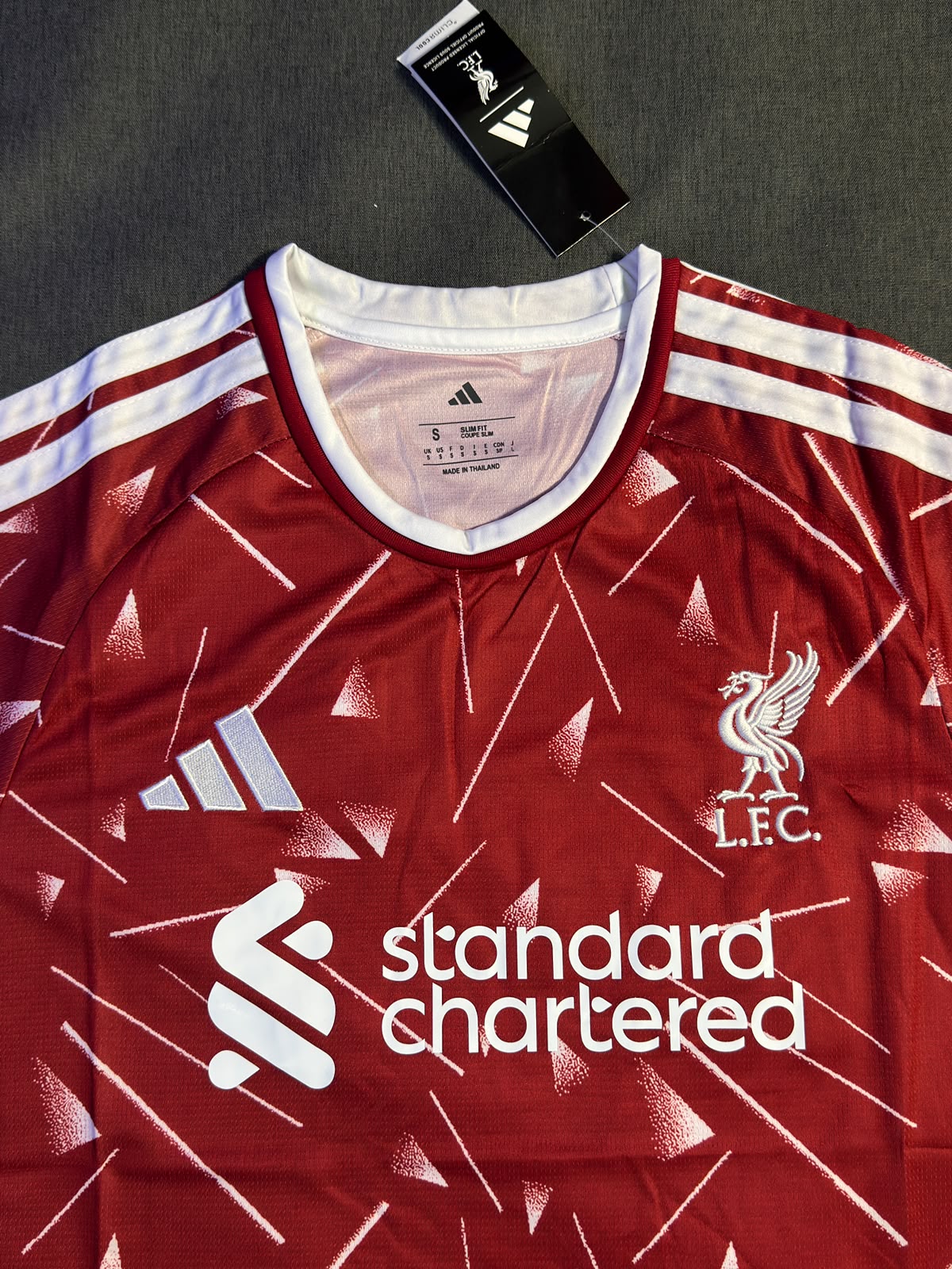 26/27 Liverpool home fan — photo 2 of 5