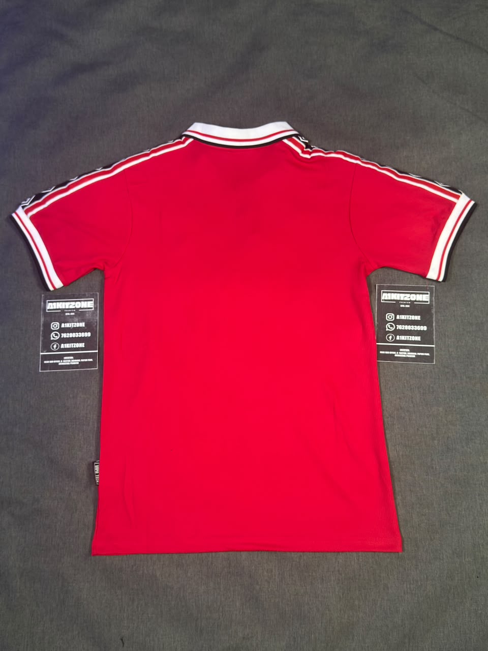 1998-1999 Manchester united home — photo 3 of 4