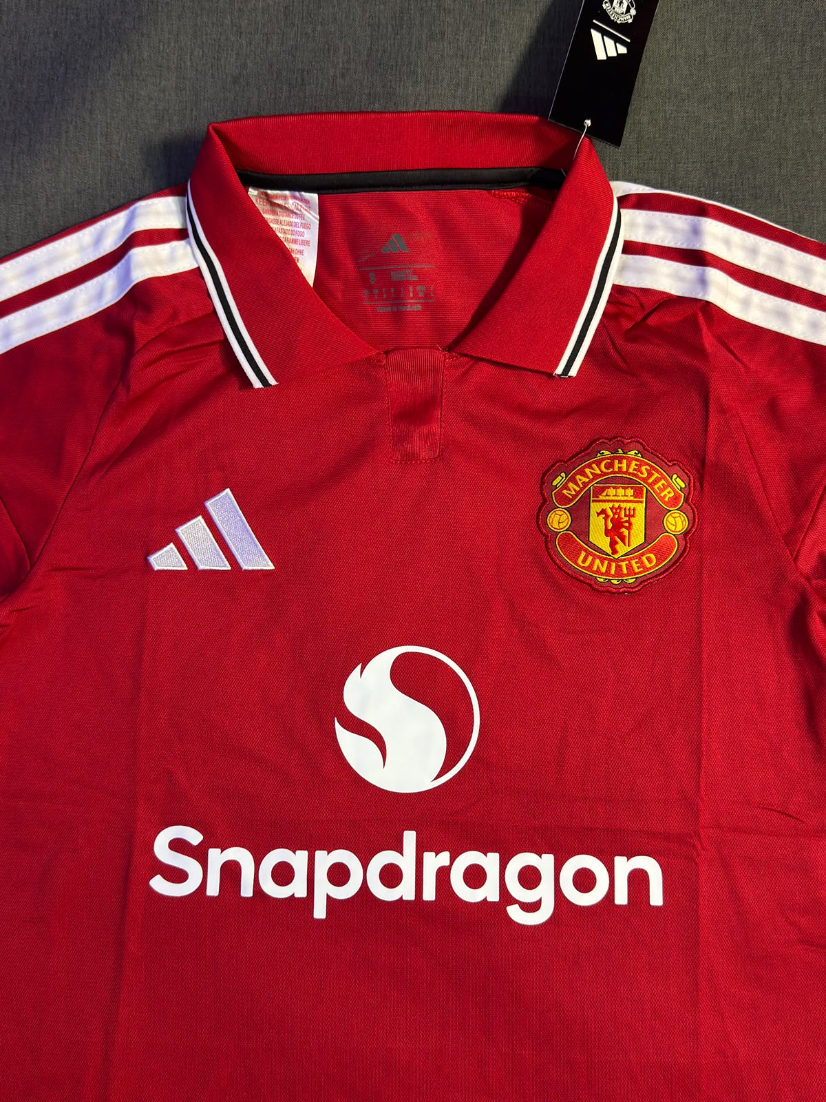 26/27 Manchester United home fan — photo 2 of 6