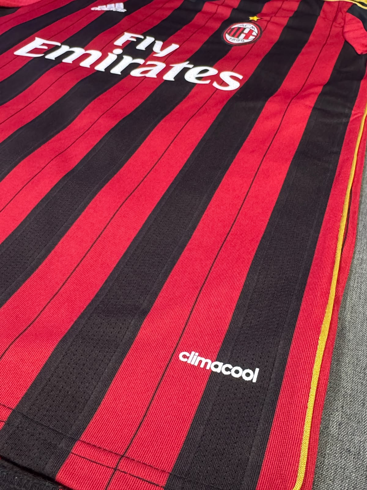 2013-14 AC Milan home — photo 3 of 4