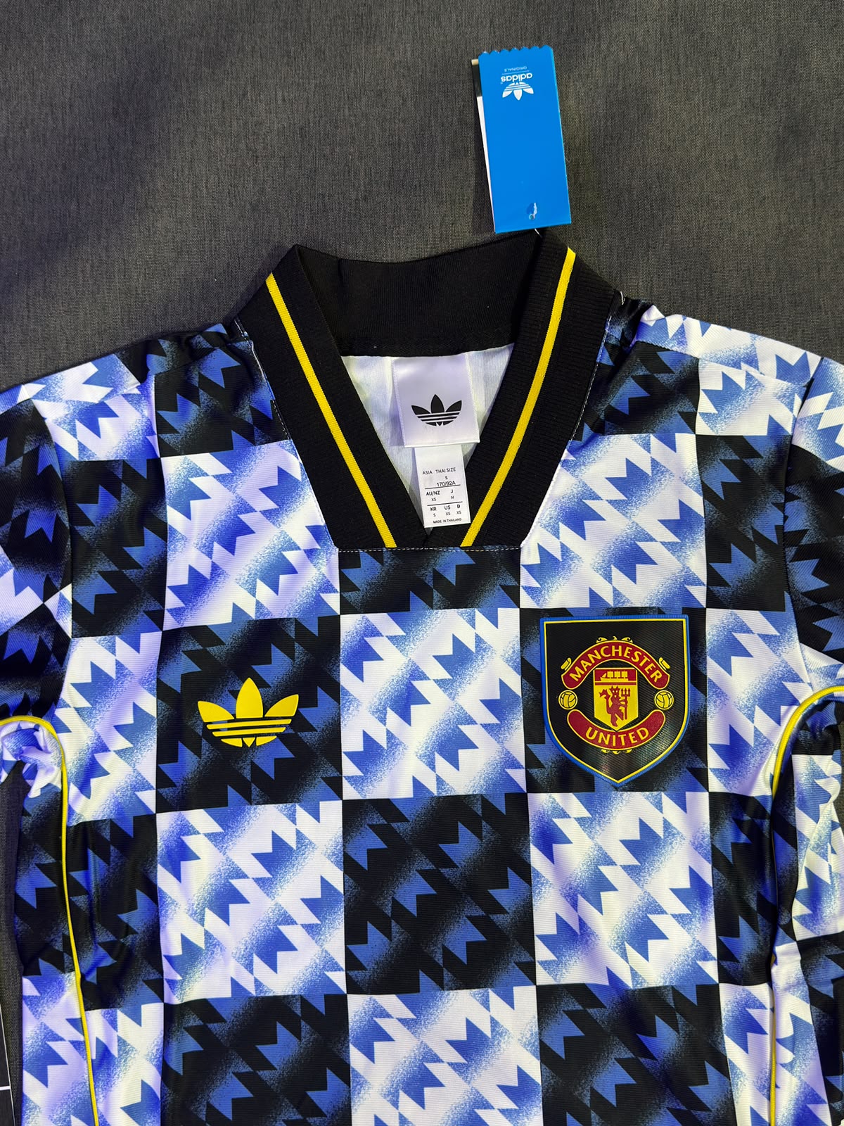 Manchester united LFSTLR jersey — photo 2 of 4