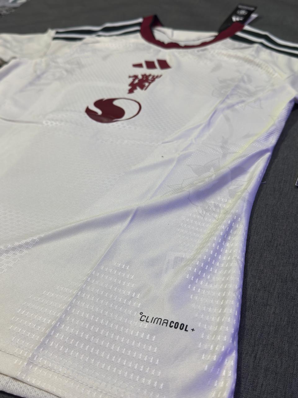 26/27 Manchester united third kit — photo 4 of 6