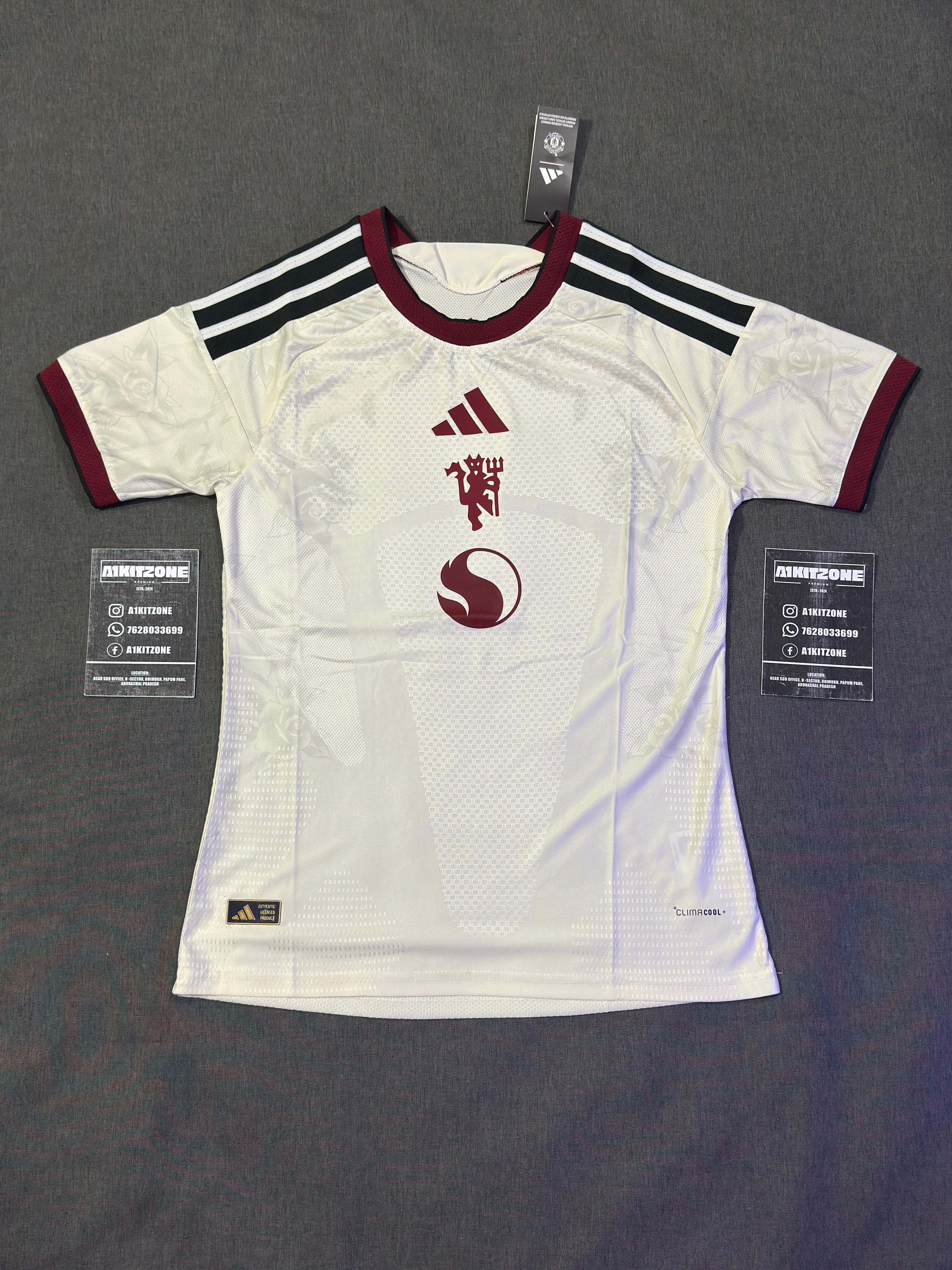 26/27 Manchester united third kit