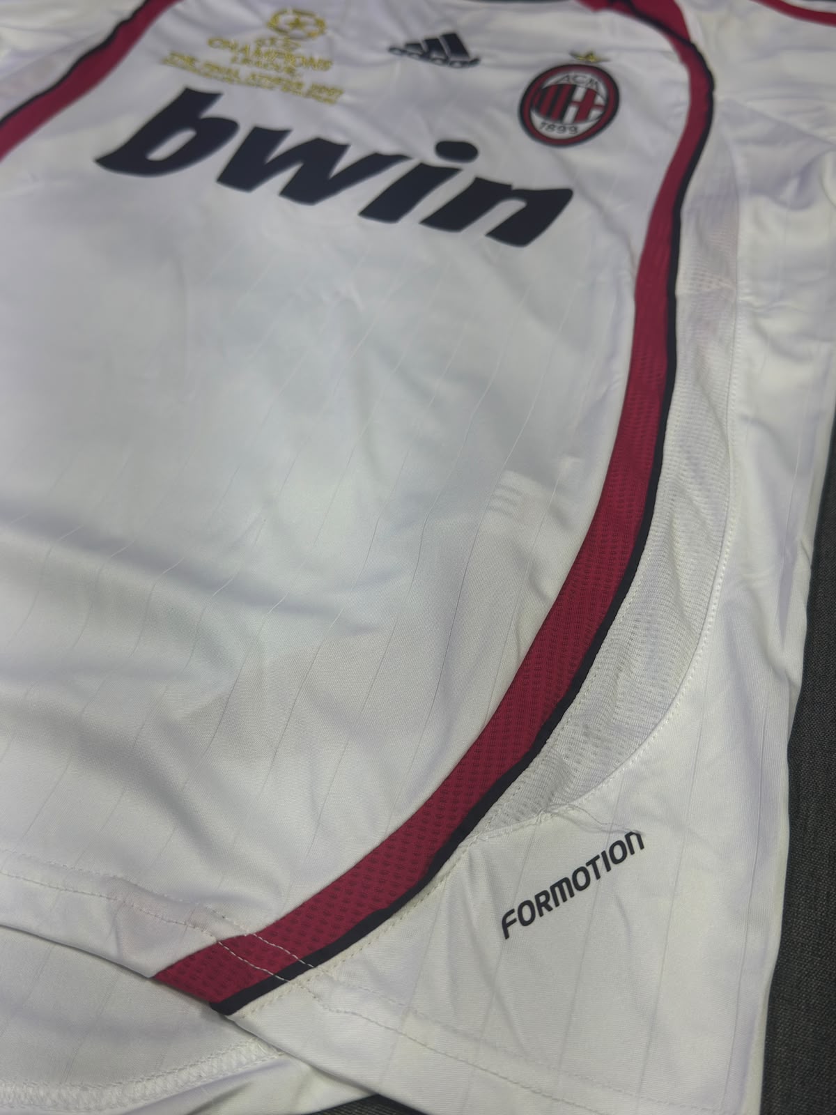 2007 AC Milan away — photo 4 of 6