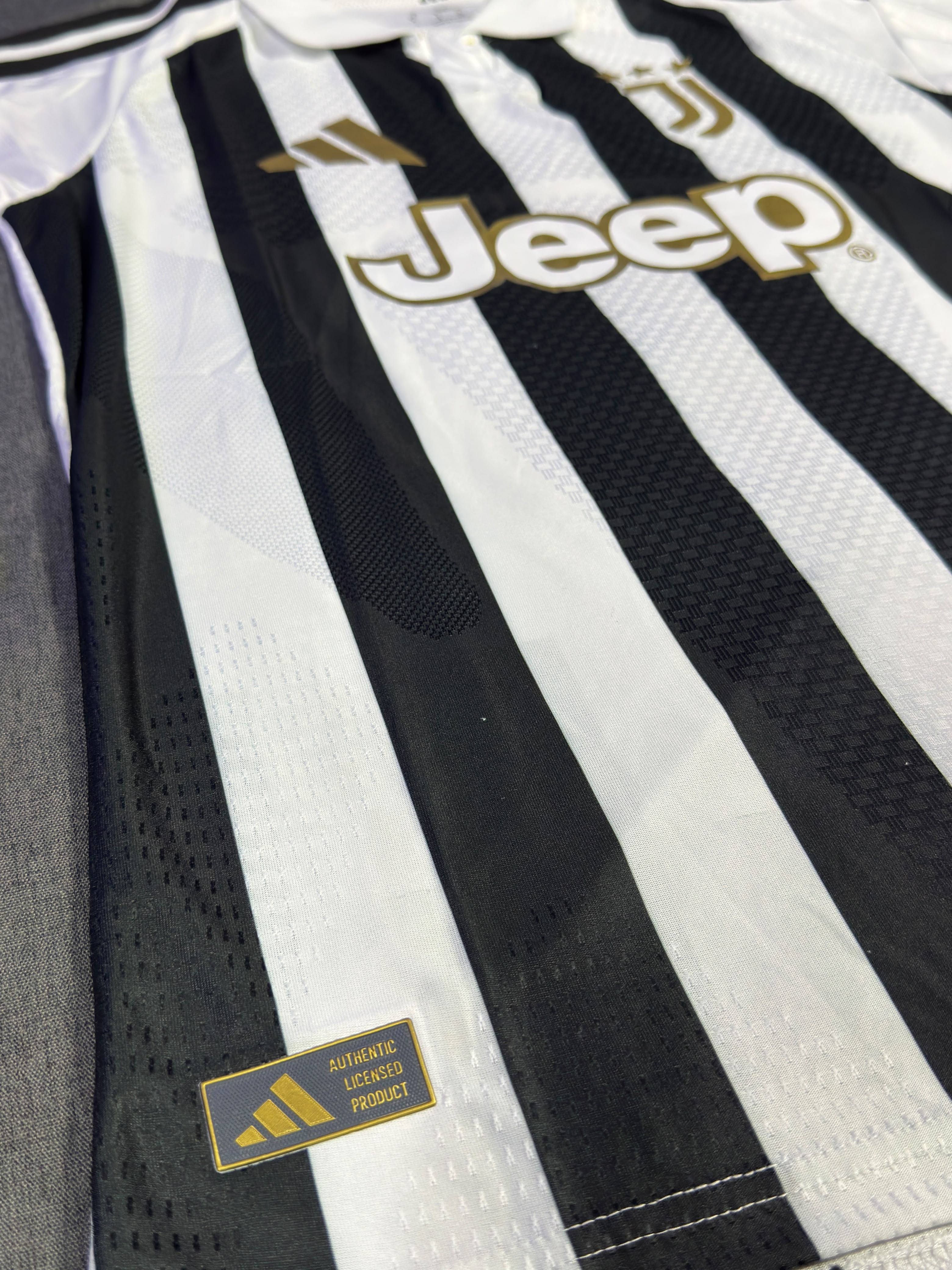 2026/27 Juventus home — photo 3 of 5