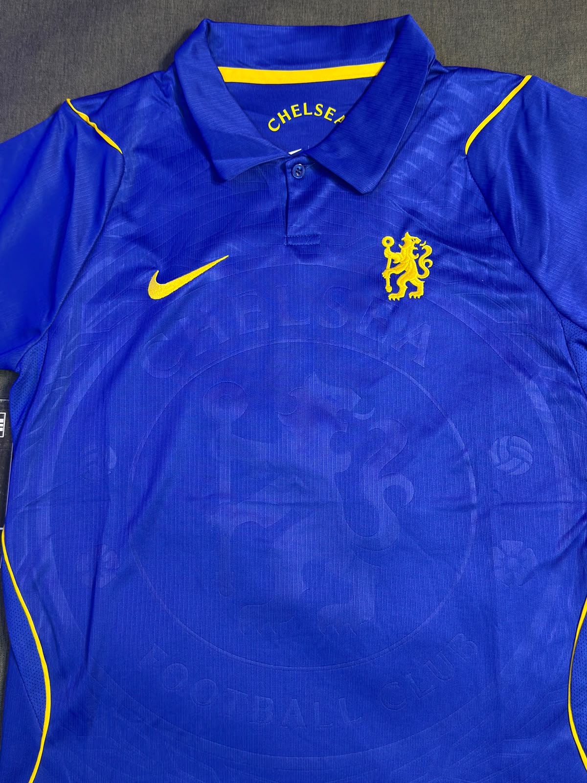 26/27 Chelsea home — photo 2 of 4