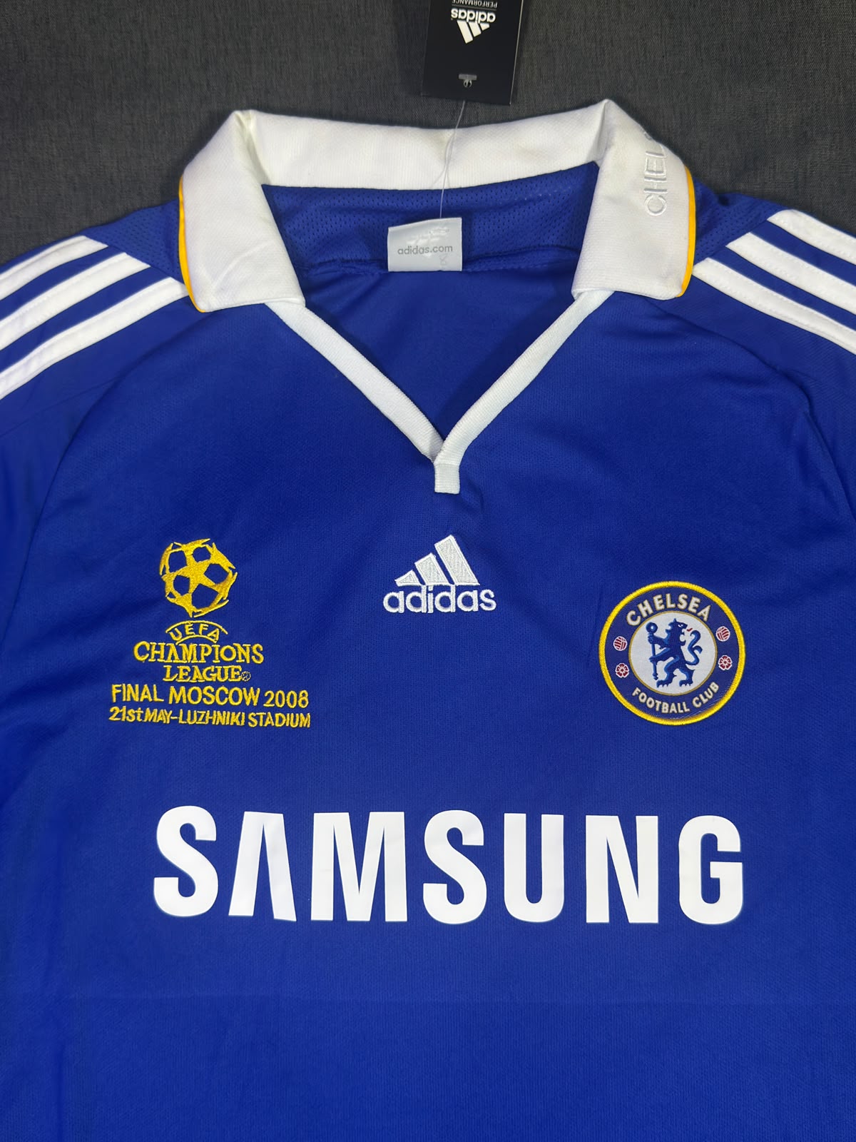 2008 Chelsea home — photo 2 of 6