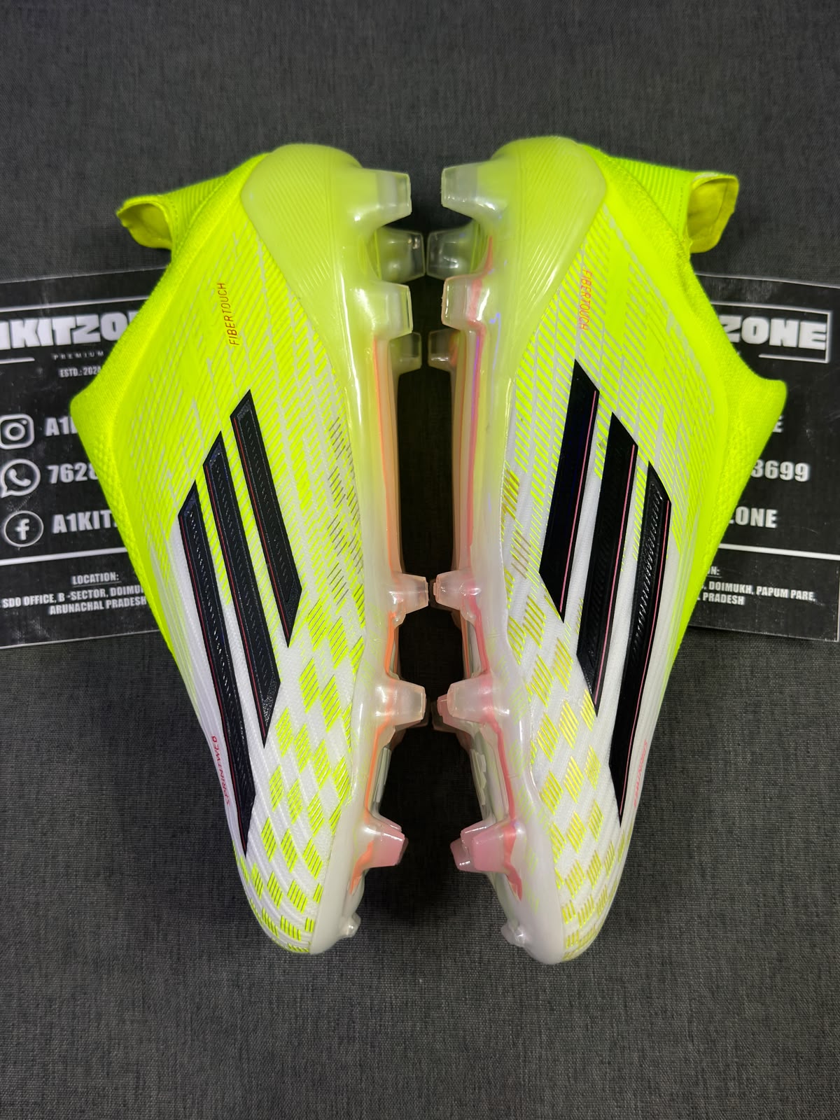 Adidas F50 laceless FG