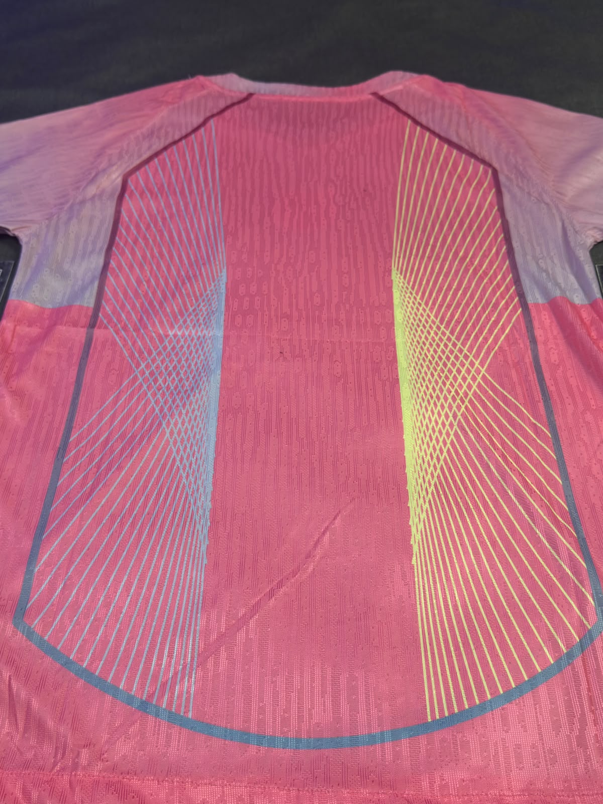 Barcelona Pink Limited article — photo 6 of 6